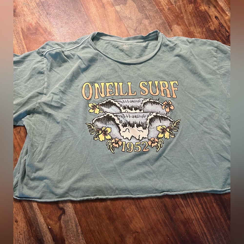 O'Neill Surf 1952 Teal Graphic boxy crop top